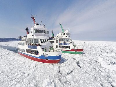 【北海道破冰船~玩雪三大蟹吃到飽溫泉6日】然別湖愛努冰村柳月工廠摩周湖小樽運河旭山動物園銀河、流星瀑布